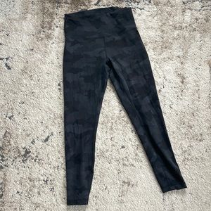 Lululemon Wunder Train 25” leggings